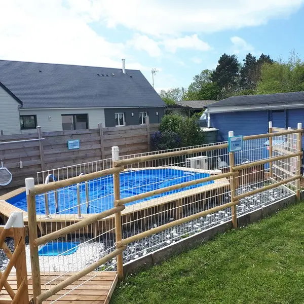 gite gouville sur mer alain jean pierre la maison bleue