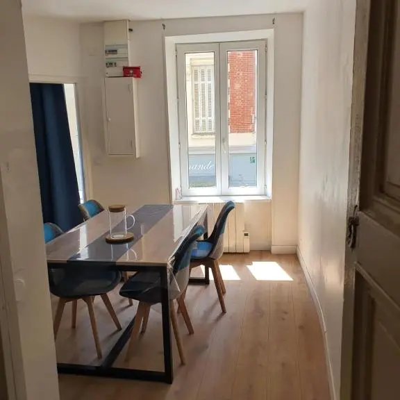 granville-meuble-le-plat-gousset-0