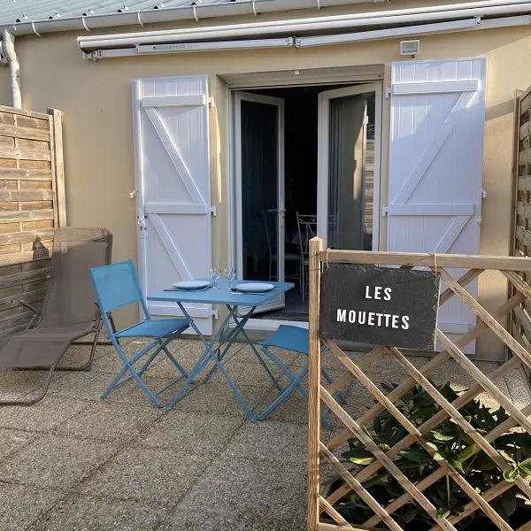 jullouville-meuble-les-mouettes-0