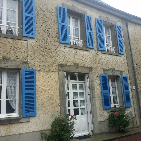 location-sauvet-brehal