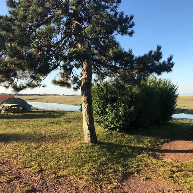 regneville-sur-mer-camping-du-hable-1
