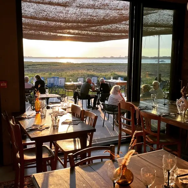 restaurant regneville sur mer la baie