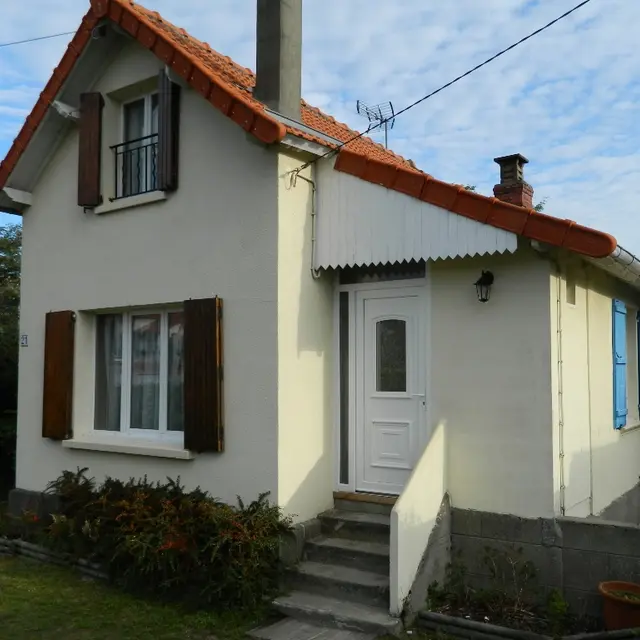 saint-martin-de-brehal-meuble-villa-beau-sejour-1