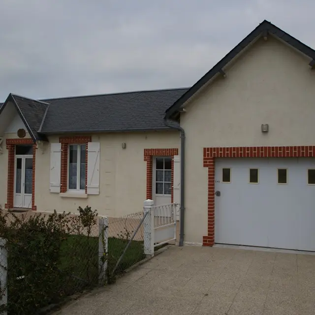 saint-pair-sur-mer-meuble-laronde-1