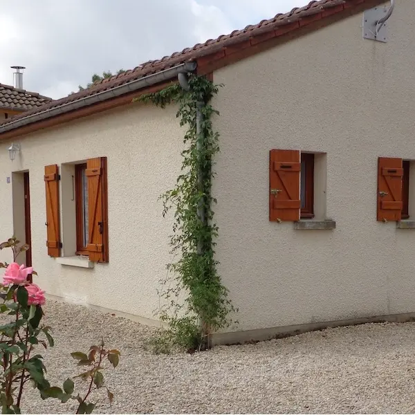 Gîte la Roseraie - Giffaumont-Champaubert