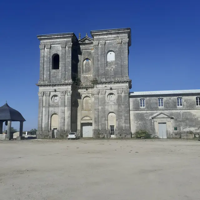 Abbaye de Jovilliers - Façade des tours