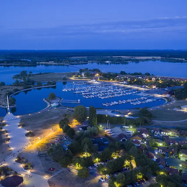 Camping de  La Plage  (Giffaumont-champaubert) | Office de Tourisme Lac  du Der en Champagne