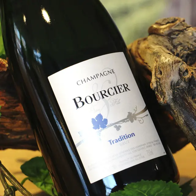 Couvrot-Champagne Bourcier- cuvée Tradition