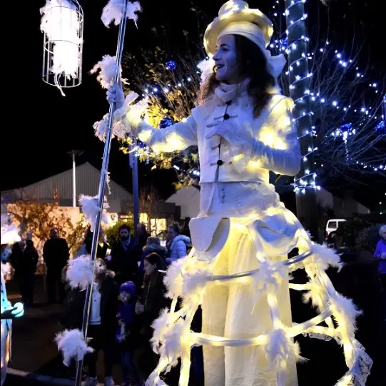 compagnie-okazoo-voie-lactee-chalons-marche-de-noel