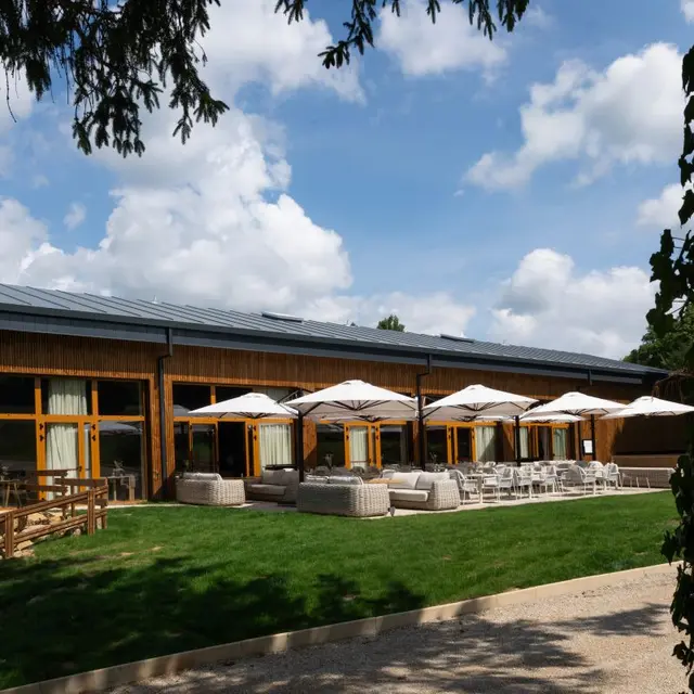 restaurant-la-farm-terrasse