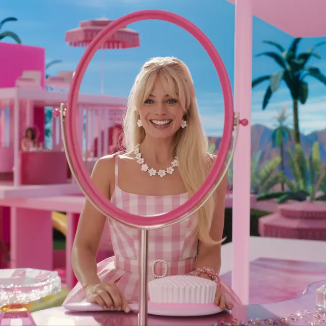 08-21 Barbie