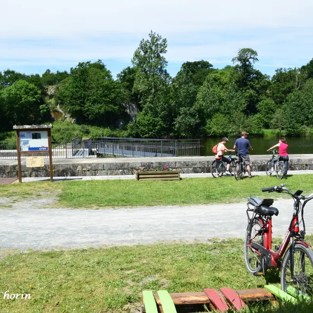 Sacé - sentier Bocage et rivière
