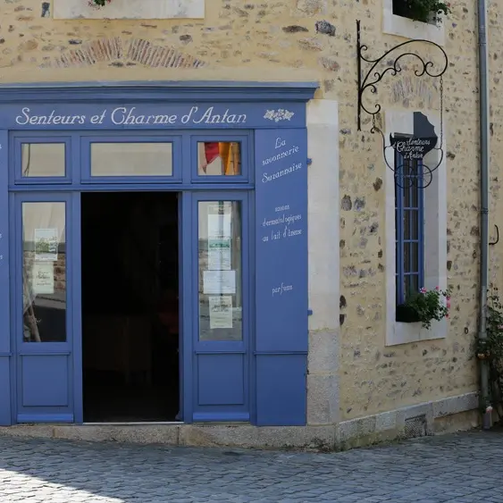 DEG53-senteurs-et-charme-d-antan