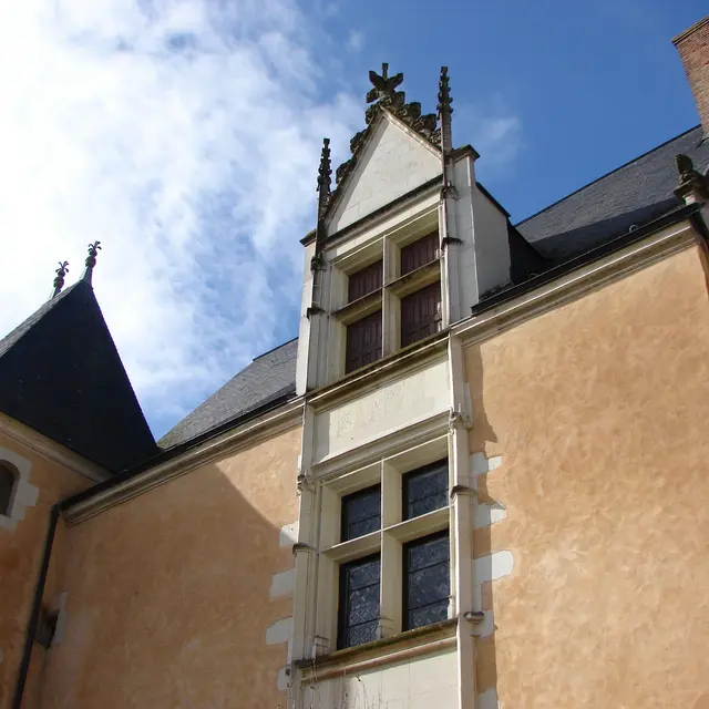 MAISON CANONIALE DU XVème siècle