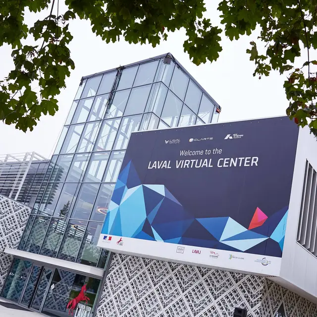 Laval Virtual Center  004