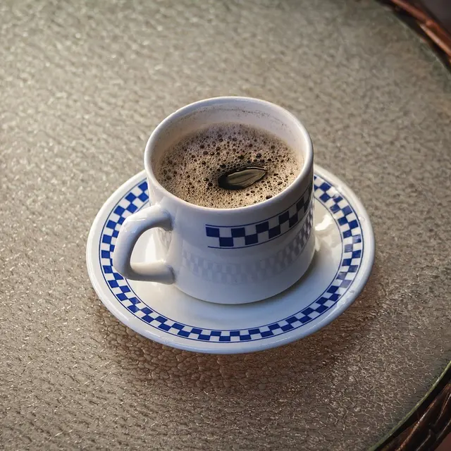 café