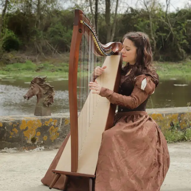 cecile-harpe-mare-redim-1248x1536