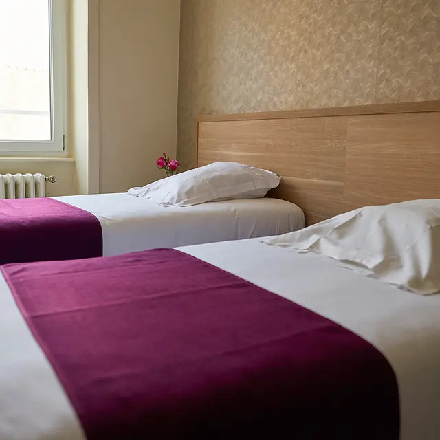 hotel gorron 2-5@2x