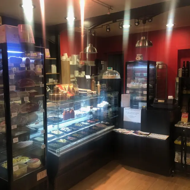 la casa della pizza laval