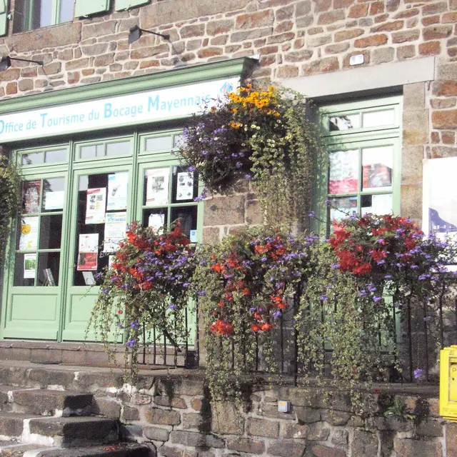office-de-tourisme-du-bocage-mayennais-ambrieres-les-vallees-53 (2)