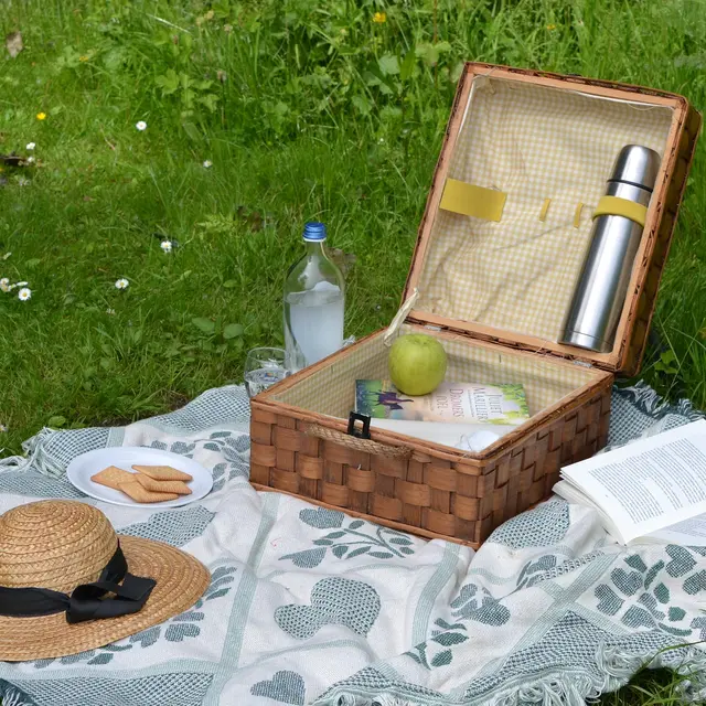 picnic-2171692_1920