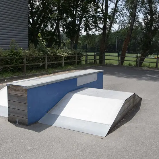skate-Park-Evron-02