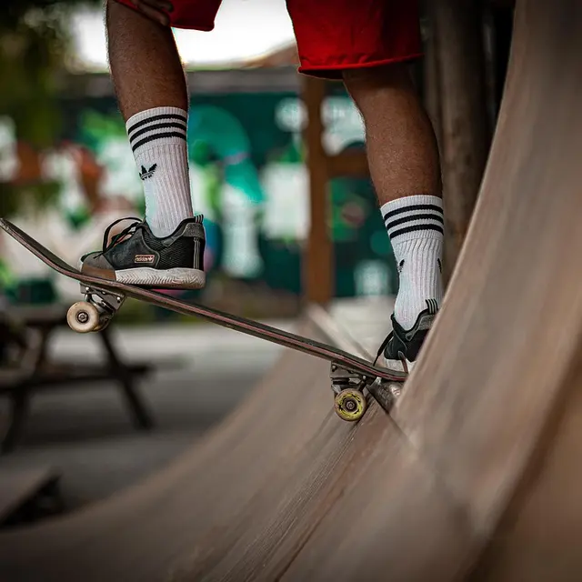 skateboard