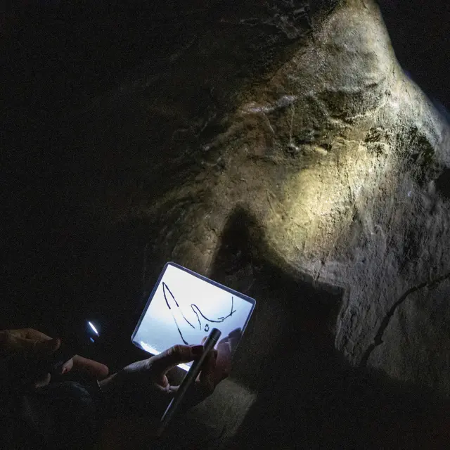 spéciale-gravures-margot-grottes-saulges