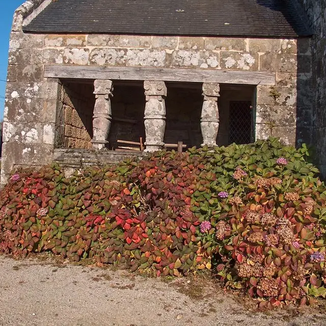 Morbihan, Bretagne Sud, Langoëlan, église paroissiale Saint-Barnabé