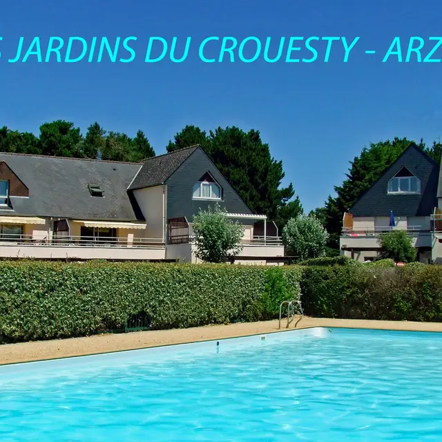 56MS0229_Zucco_1 -les jardins du crouesty - piscine