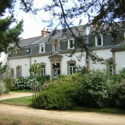 Façade-gite-étape-le-moulin-vert-arzon-morbihan-bretagne sud