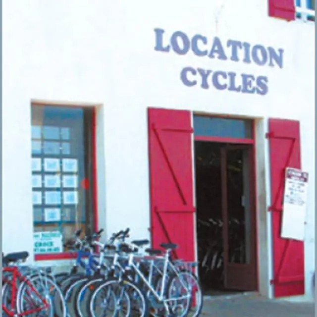 A-bicylclette-Groix-Lorient-Morbihan-Bretagne-Sud