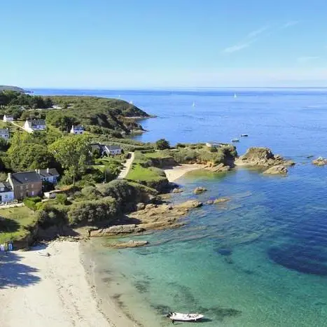 Plage-port-melite-groix-lorient-morbihan-bretagne-sud