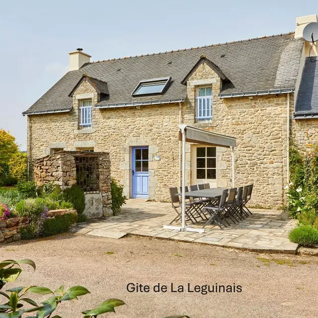 056MS000287_Guiheneuc_photo gite façade