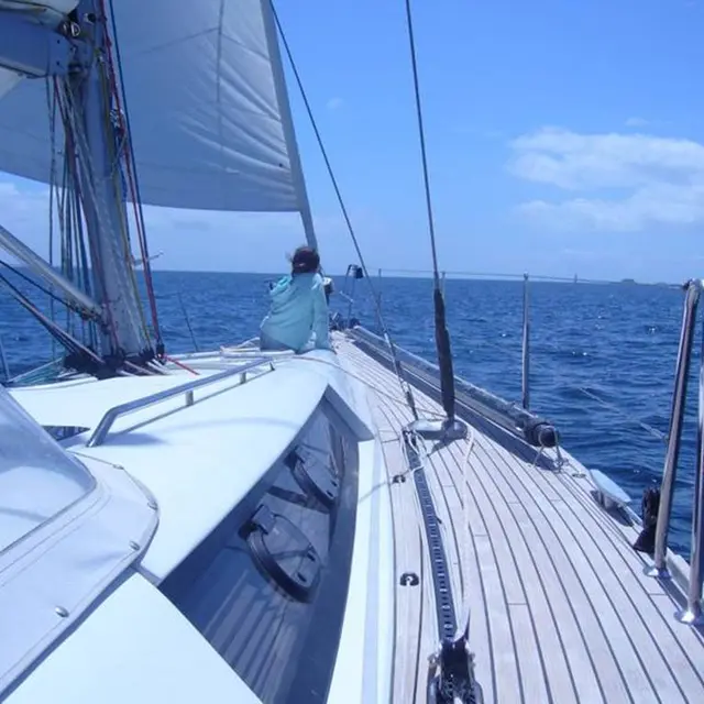 Arno-skipper-La-Trinite-Sur-Mer