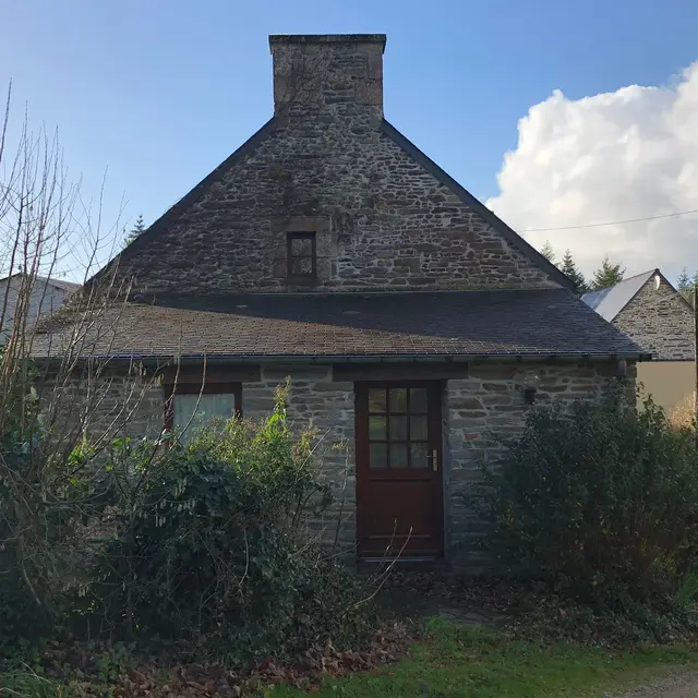 Location vacances_gîte du Rhun_Fuschia_extérieur_Pluméliau-Bieuzy_Vallée du Blavet