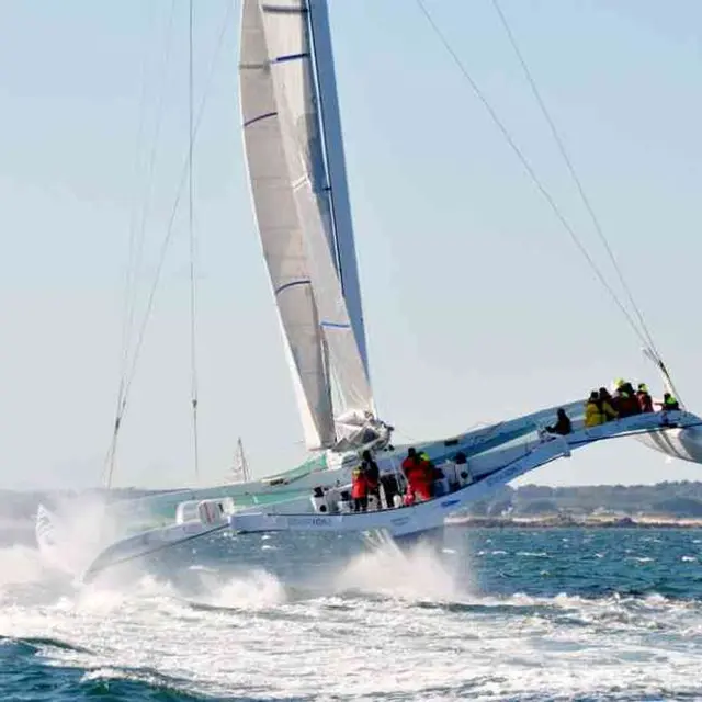 Bateau course au large Nautic sport