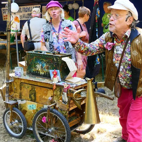 lesmoineauxchanteurs_guinguette_bardenface_aubergeduvalsansretour_trehorenteuc