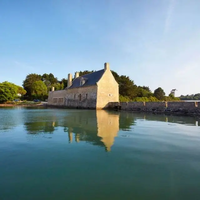 Vue-Moulin-Pen-Castel-Arzon-Presqu'île-de-Rhuys-Golfe-du-Morbihan-Bretagne sud