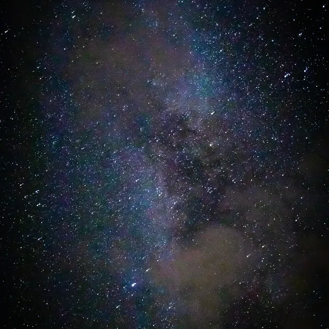 yakupipek-starry-sky-5507177_1920©Yakup_Ipek_Pixabay