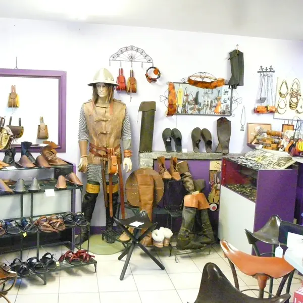 Atelier du Cuir2, La Gacilly, Destination Brocéliande, Bretagne