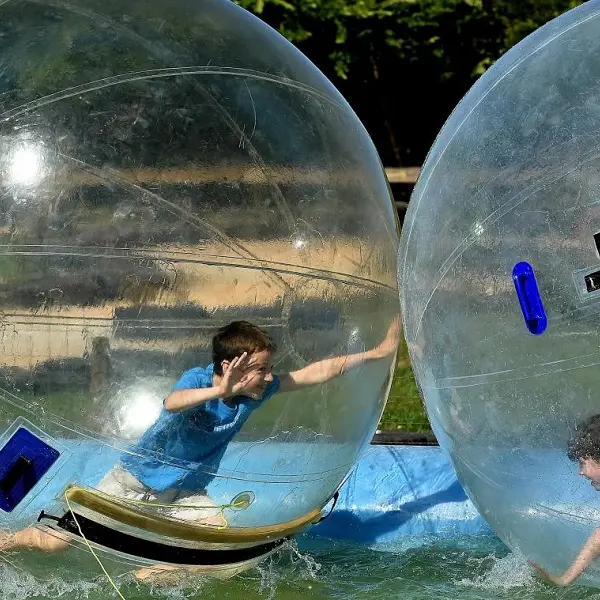 water ball - taupont