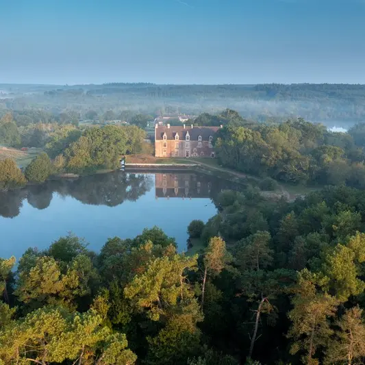 Château_Comper_Centre_Arthurien_Brocéliande_Concoret