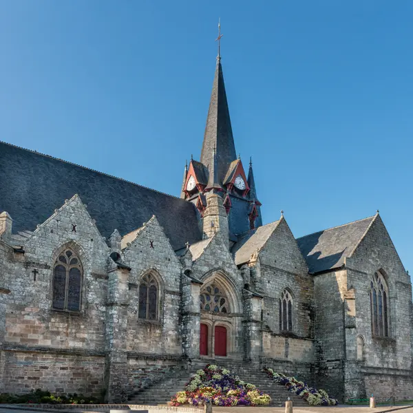 CRTBretagne-tfinal-Eglise-Saint-Pierre-Serent©Ville de Sérent