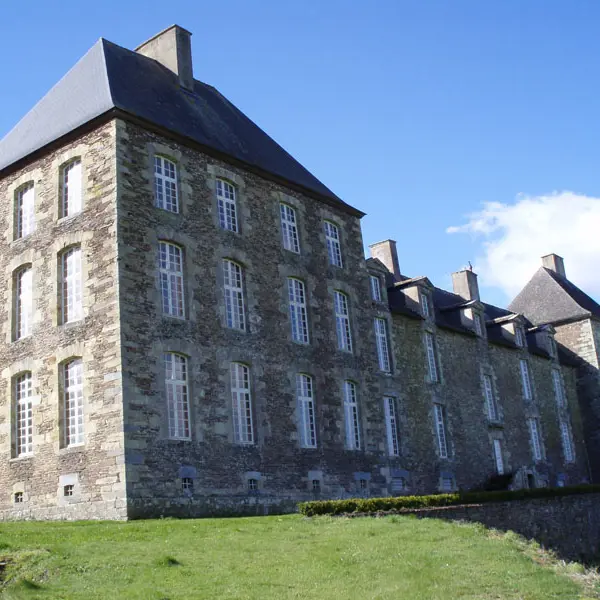 Chateau-de-Coetbo--OT-Guer