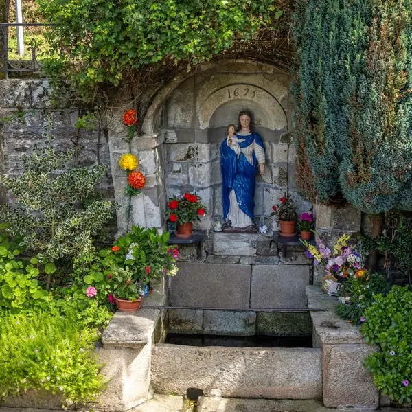 Fontaine Notre-Dame du Roncier - Josselin