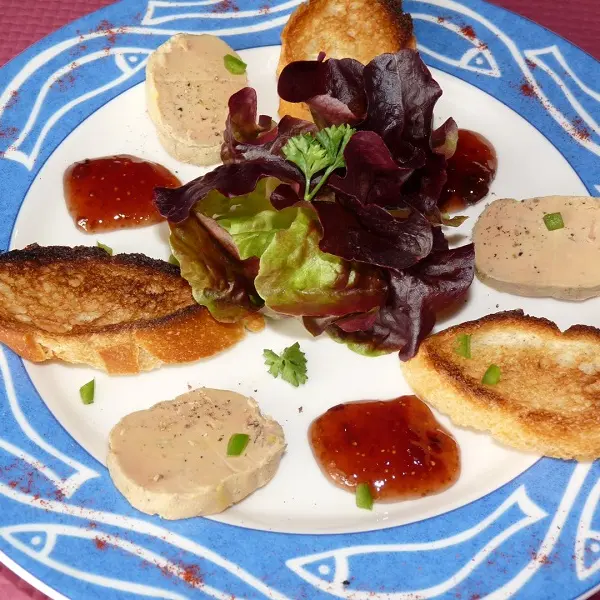 Foie gras maison et son chutney de figues au restaurant le Saint-Pierre - Sérent - Morbihan