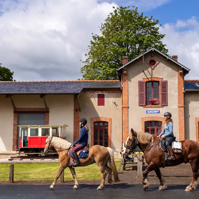 GareGuiscriff2021-1187