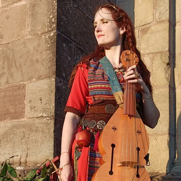 Myrias_musique_medievale_concert_concoret_DestinationBrocéliande