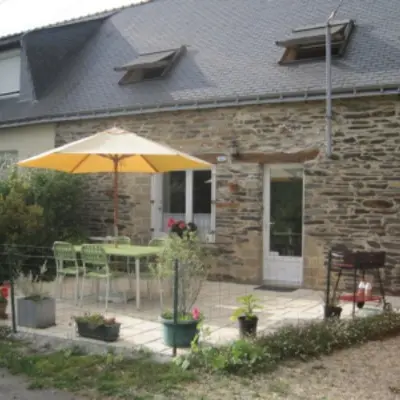 Lhospitalier extérieur